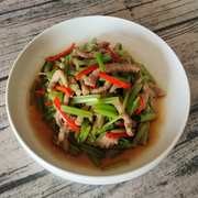 肉丝炒芹菜