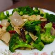 白玉木耳炒西蓝花