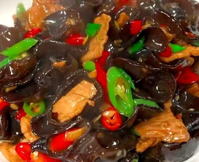 木耳炒肉片
