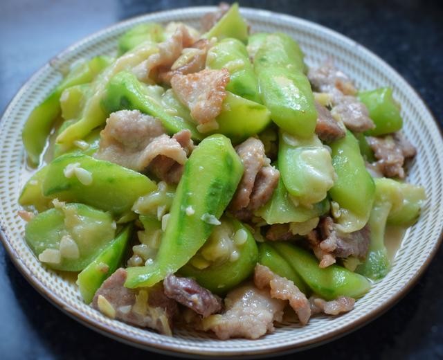 家常丝瓜炒肉