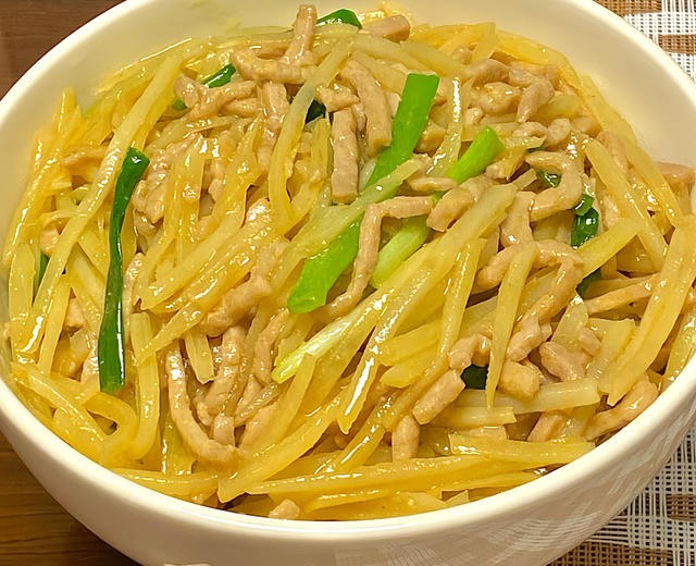 土豆丝炒肉丝