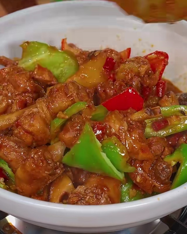 黄焖鸡